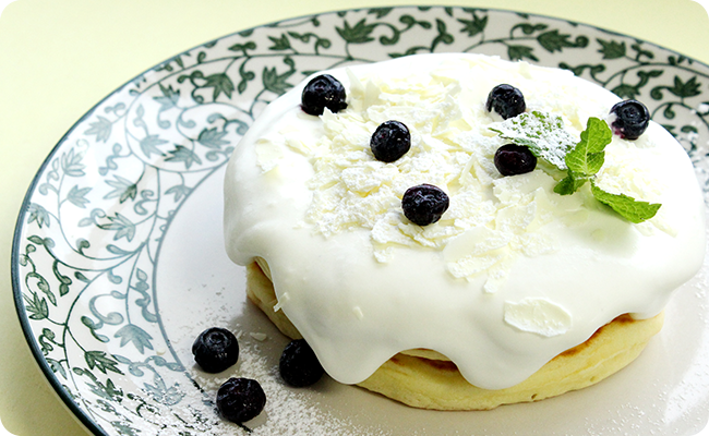 Yoghurt Lemon Fluffy Pancakes