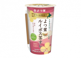 クリーム仕立て<br>よつ葉ルイボス茶オレ